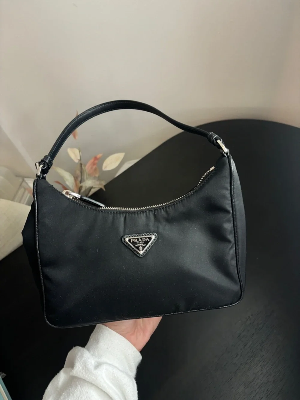 Prada Re-Edition 2000 Zip Shoulder Bag - Picture 1 of 4